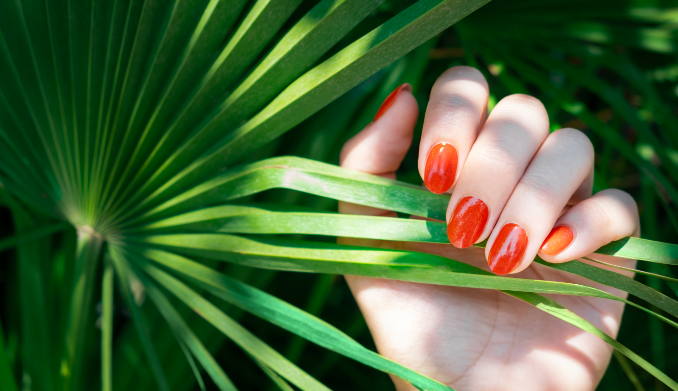 Nourish and strengthen nails naturally